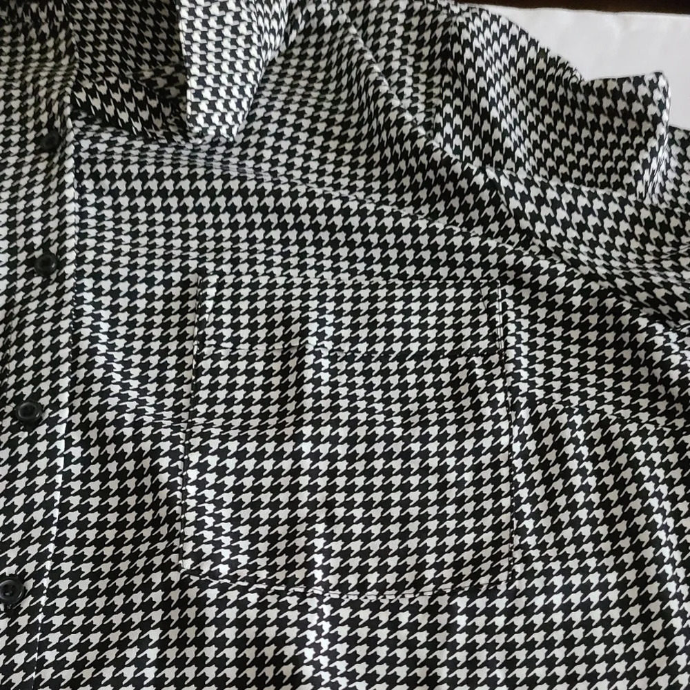 Apt.9 blouse sz.XL Black/White Houndstooth print polyester - Picture 10 of 11
